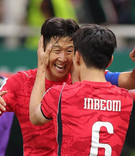 South Korea come from behind to beat Czech republic